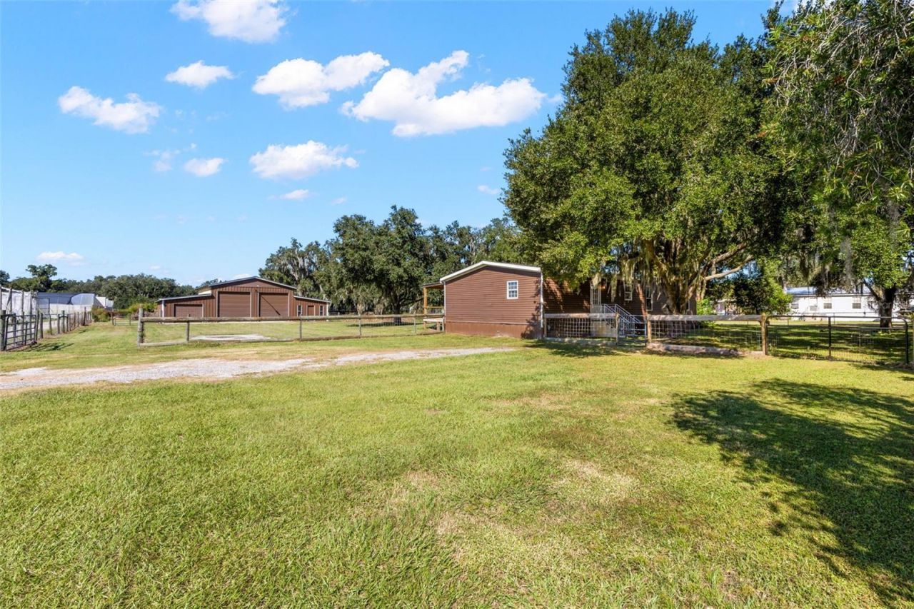 10127 George Smith Road , Lithia, FL 33547 Photo