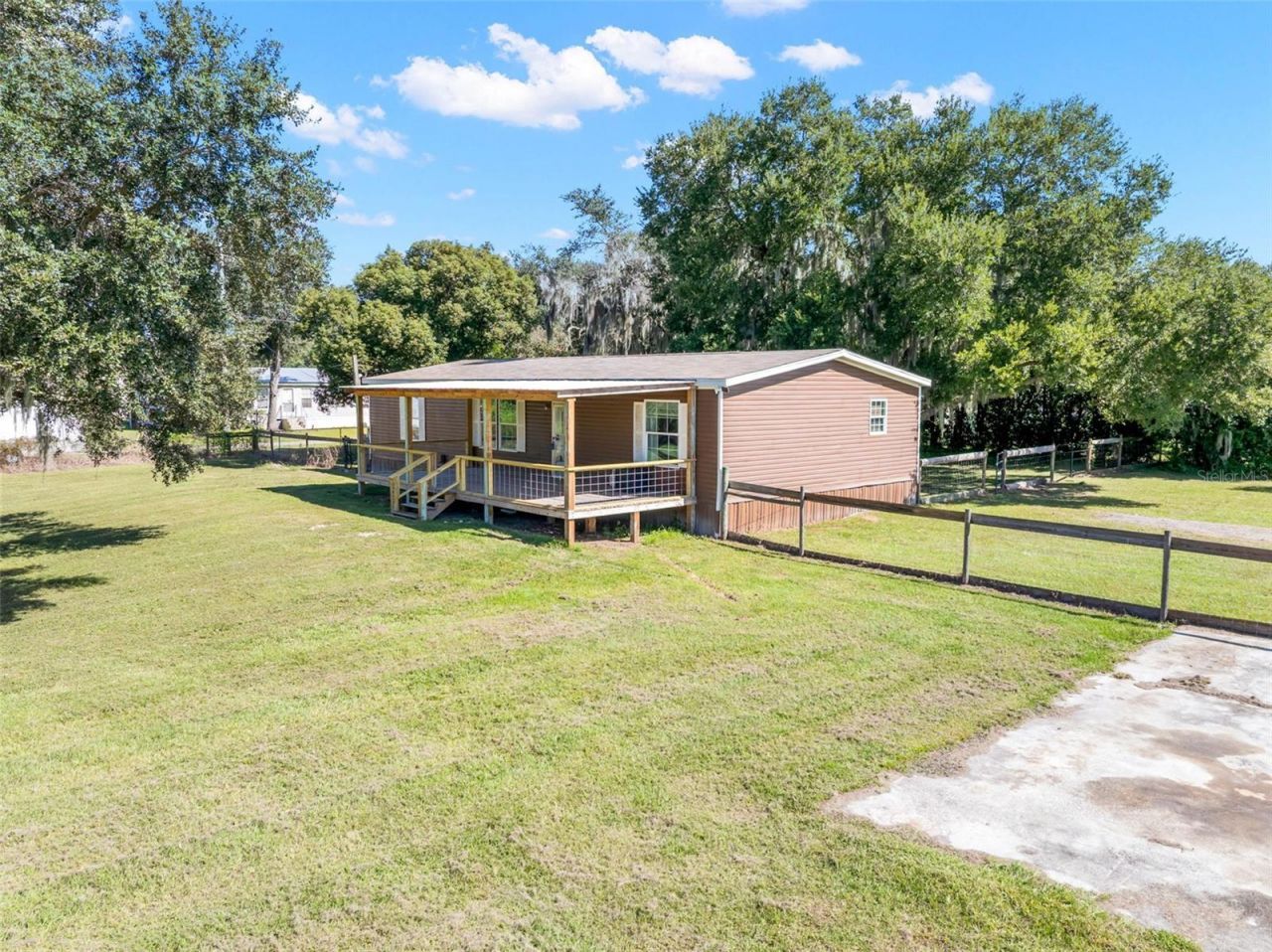 10127 George Smith Road , Lithia, FL 33547 Photo