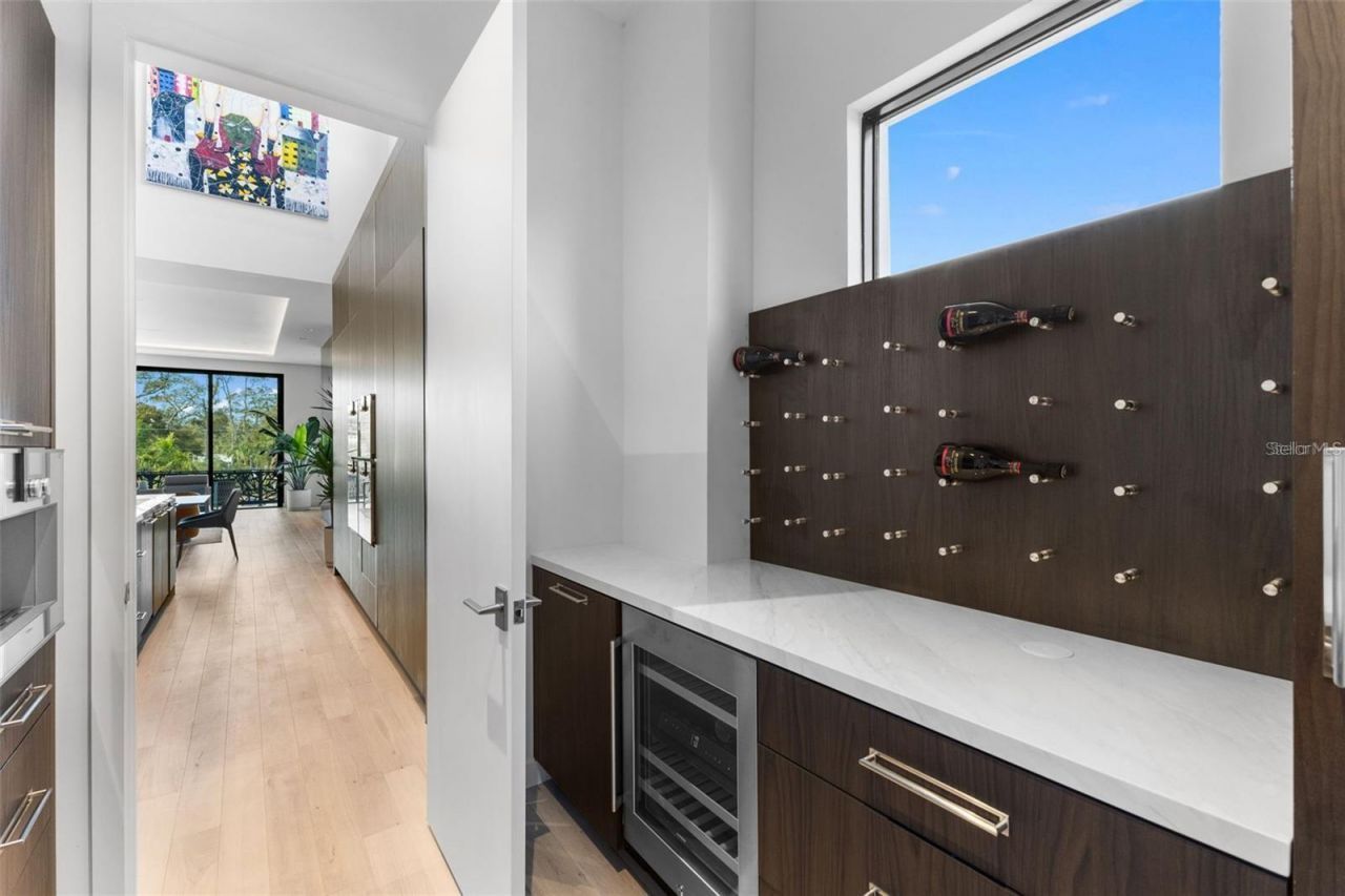 45 27th Street S, Unit 1, Saint Petersburg, FL 33712 Photo