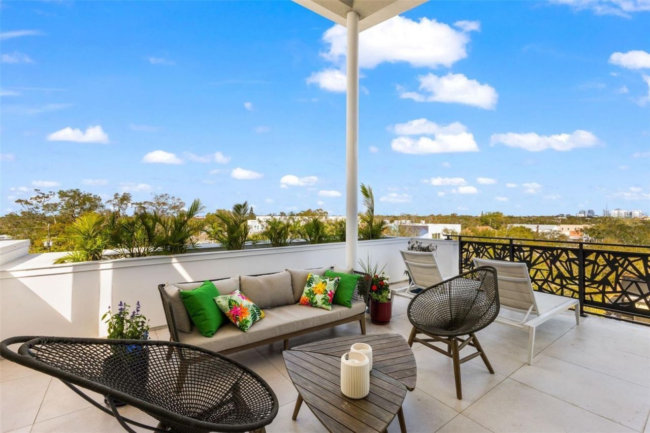 45 27th Street S, Unit 1, Saint Petersburg, FL 33712 Photo