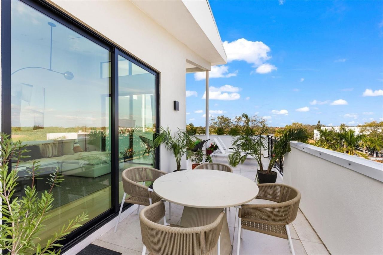 45 27th Street S, Unit 1, Saint Petersburg, FL 33712 Photo