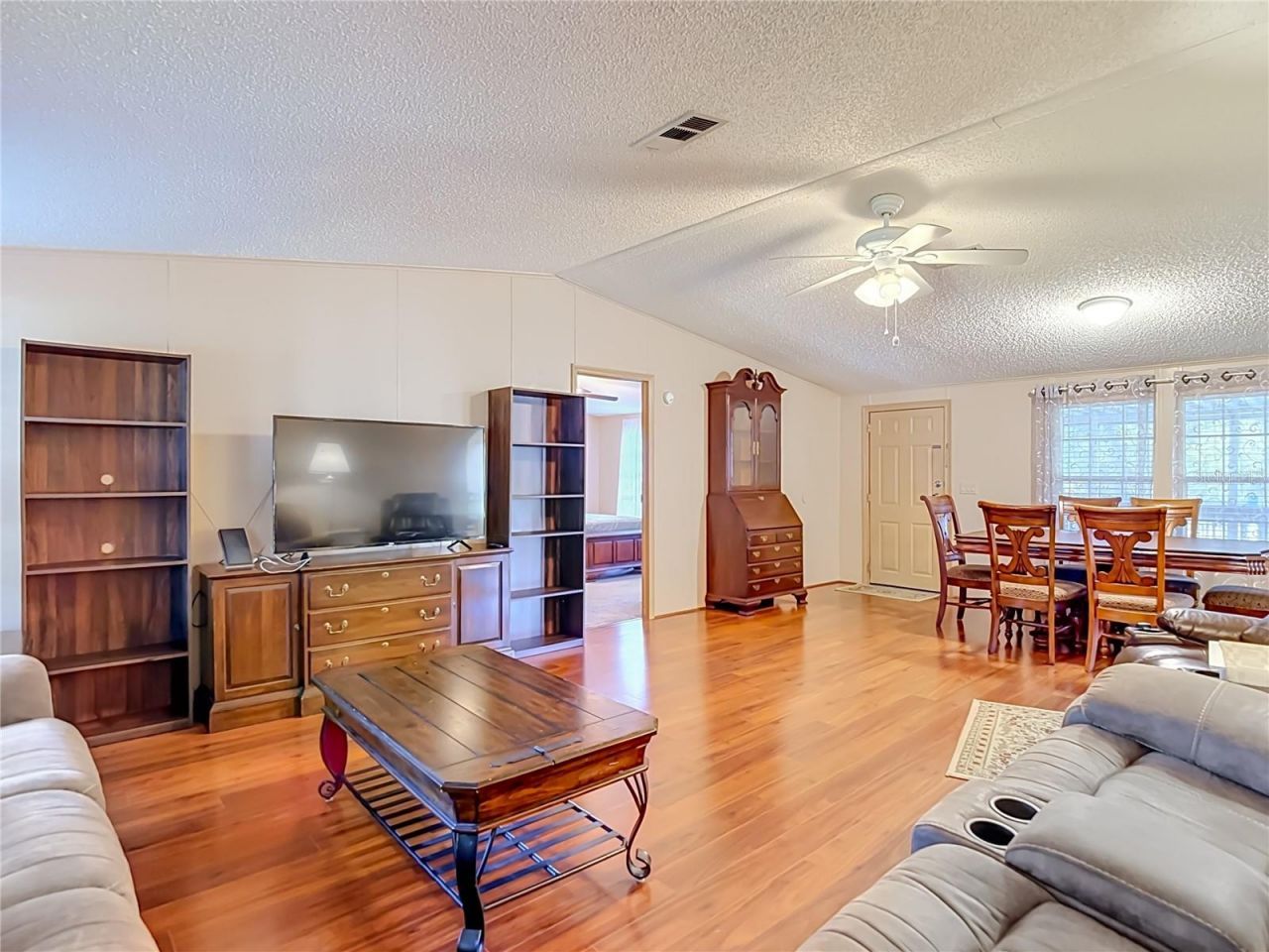 17131 Monteverde Drive, Spring Hill, FL 34610 Photo