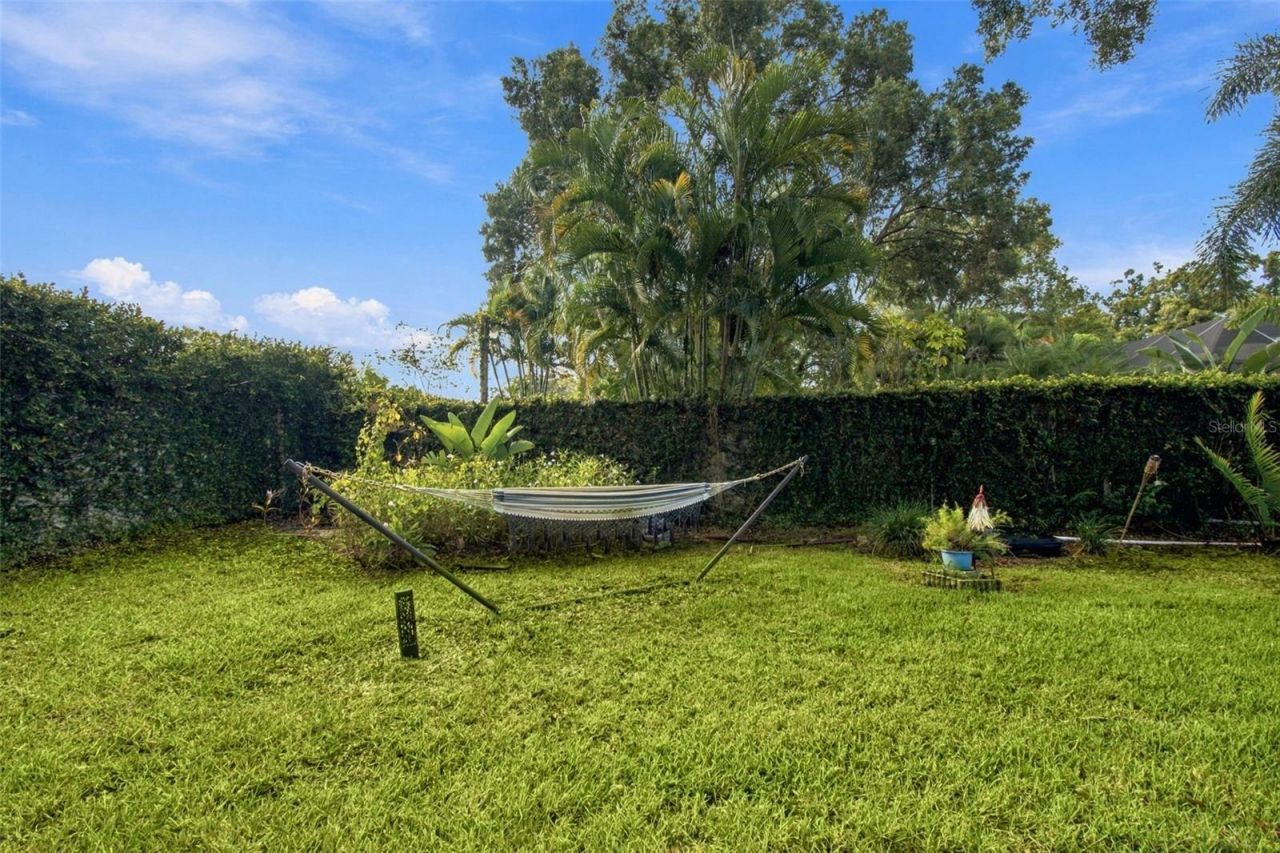 7913 Flowerfield Drive, Tampa, FL 33615 Photo