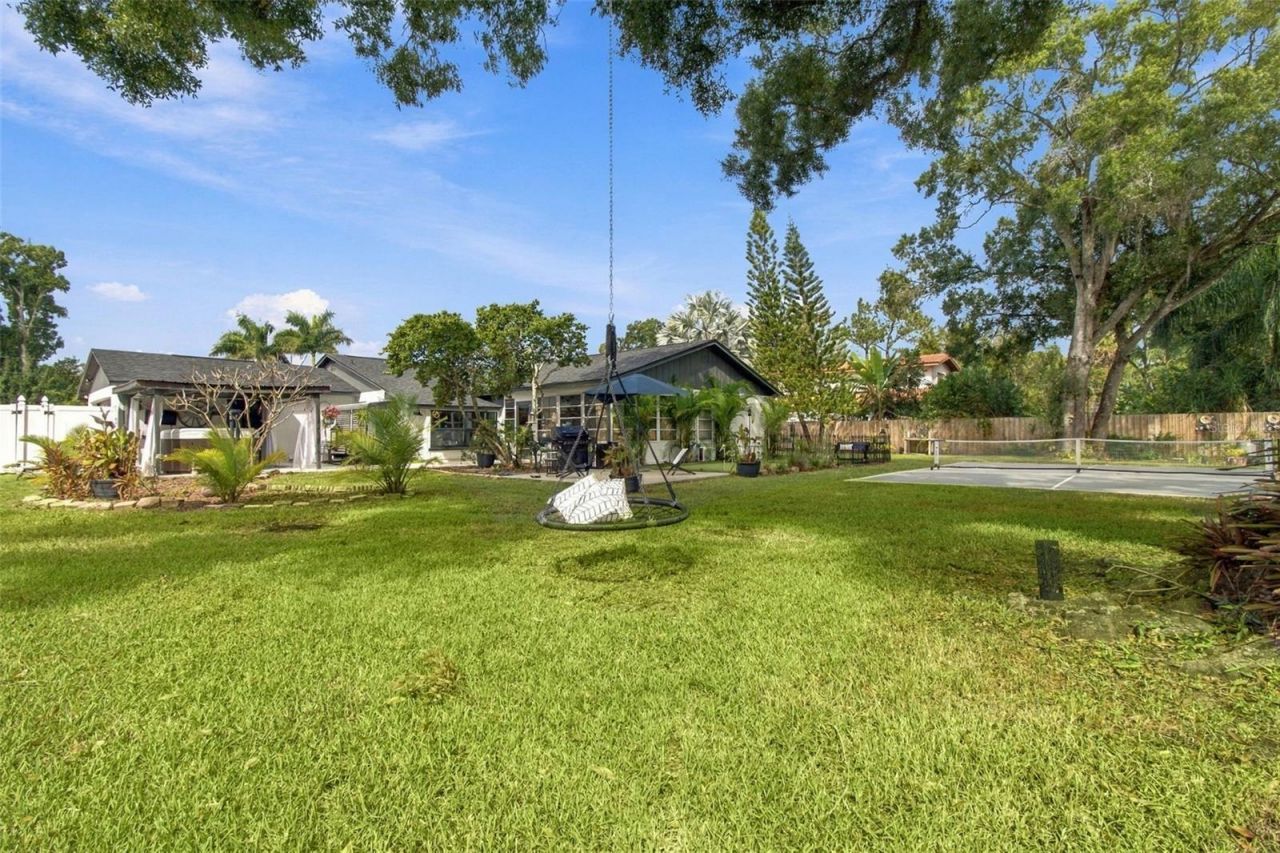 7913 Flowerfield Drive, Tampa, FL 33615 Photo