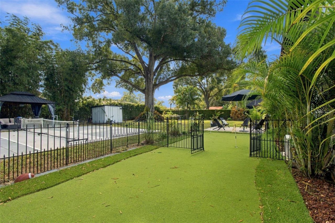 7913 Flowerfield Drive, Tampa, FL 33615 Photo