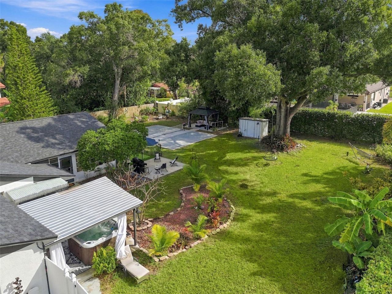 7913 Flowerfield Drive, Tampa, FL 33615 Photo