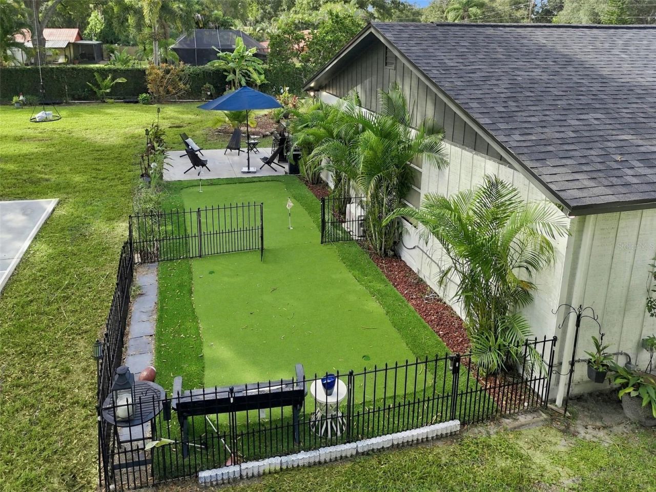 7913 Flowerfield Drive, Tampa, FL 33615 Photo