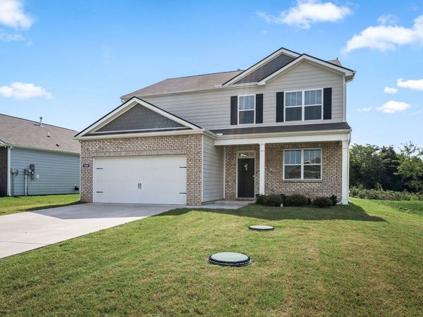 9016 Copenhagen Dr , Murfreesboro, TN 37129