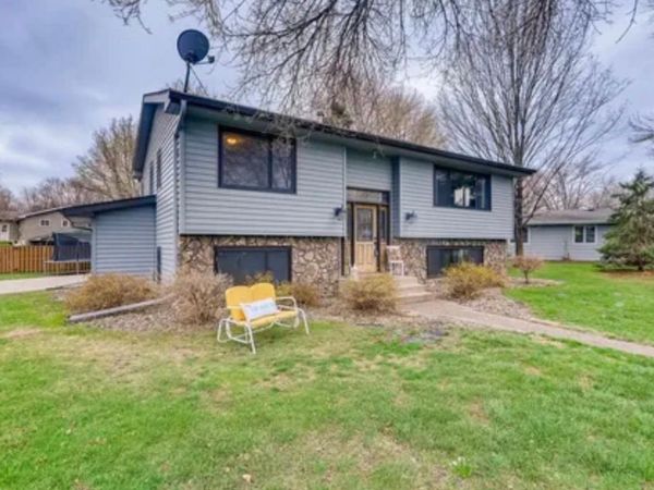 1138 Spruce Court , Northfield, MN 55057