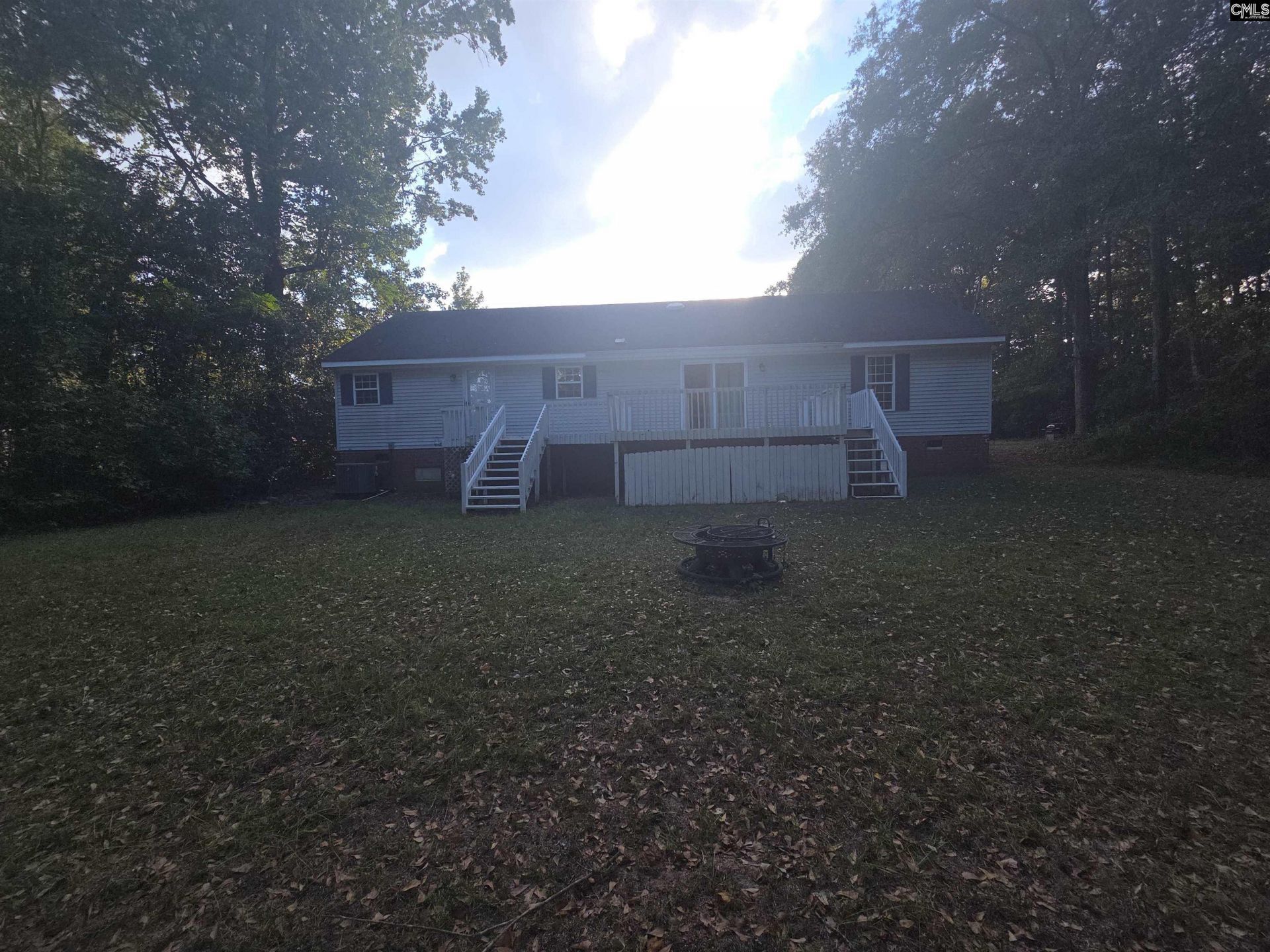 5255 Seymour  Photo 8