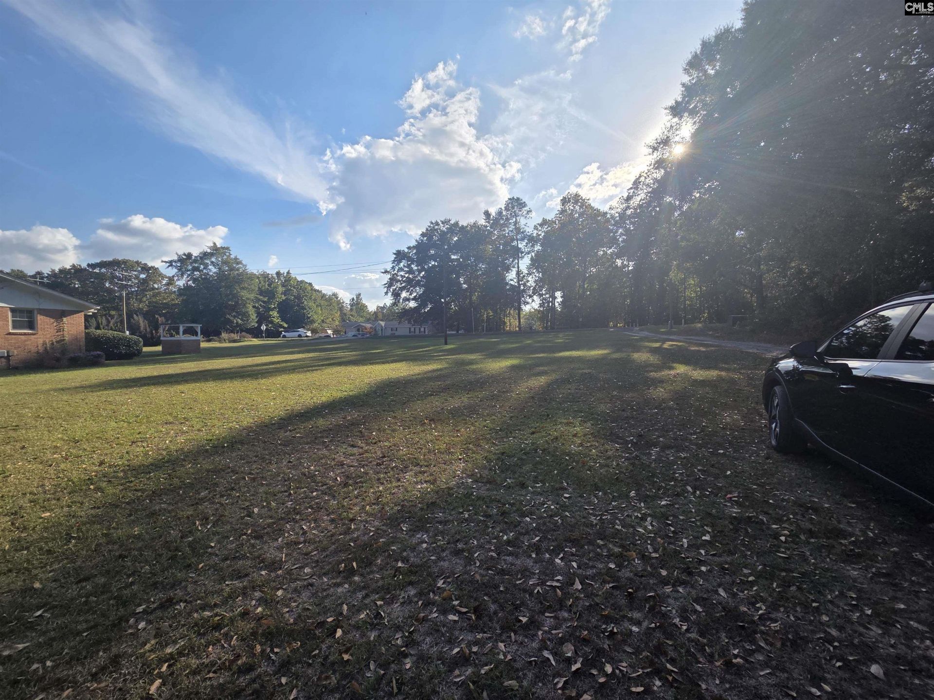 5255 Seymour  Photo 7