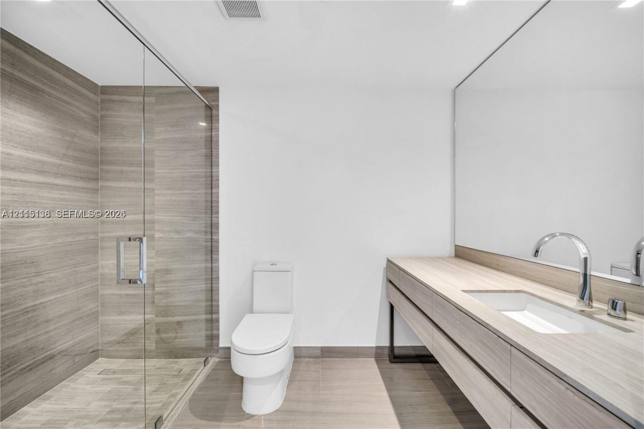 18975 Collins Ave , Unit CABANA 20, Sunny Isles Beach, FL 33160 Photo