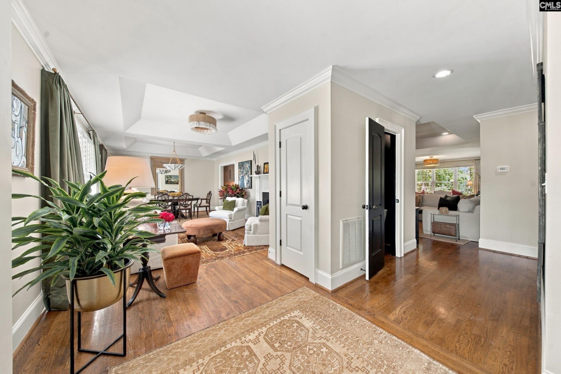 4601 Winthrop Avenue  Photo 4