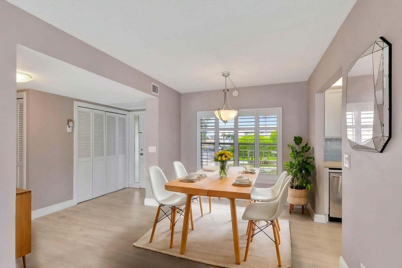 1071 Sugar Sands Boulevard, Unit 7, Singer Island, FL 33404 Photo