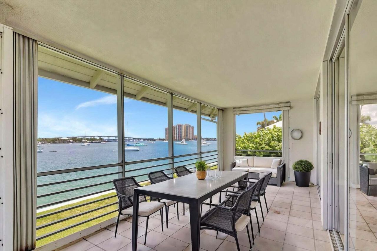 1071 Sugar Sands Boulevard, Unit 7, Singer Island, FL 33404 Photo