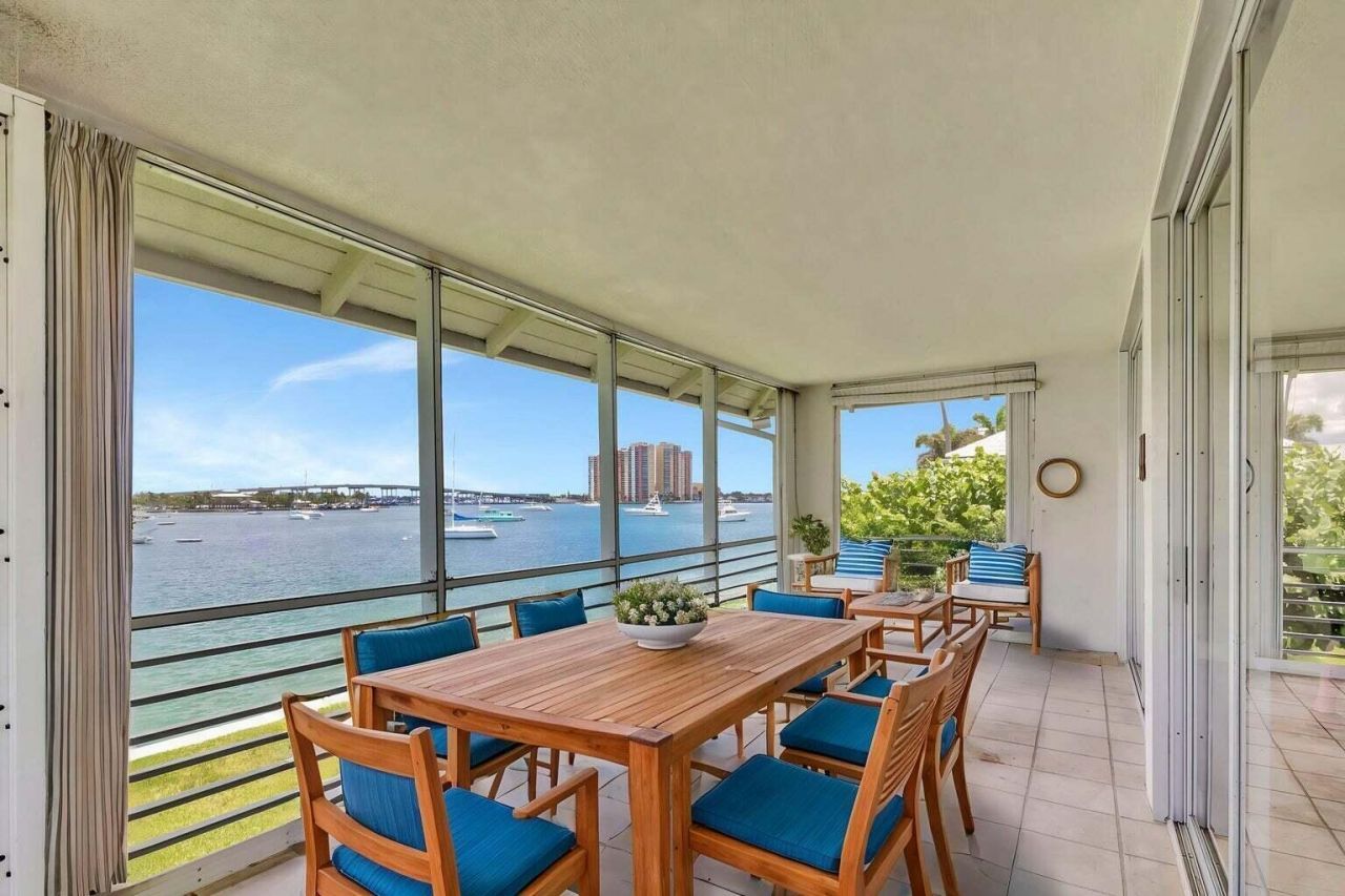 1071 Sugar Sands Boulevard, Unit 7, Singer Island, FL 33404 Photo