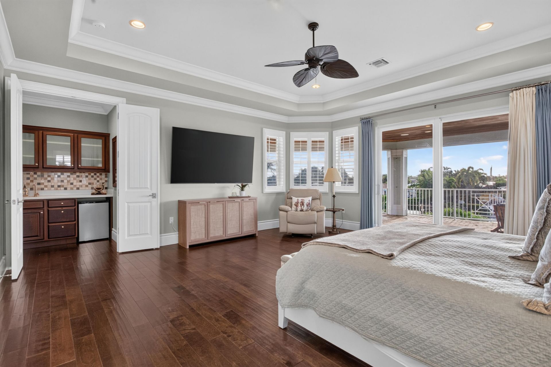 900 SE 6th Avenue, Pompano Beach, FL 33060 Photo