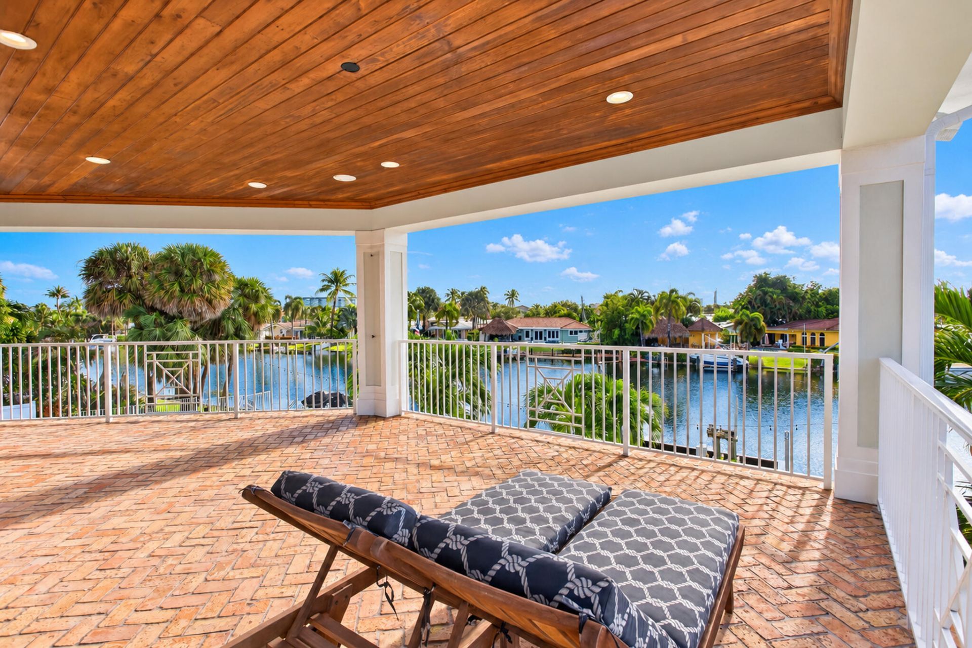 900 SE 6th Avenue, Pompano Beach, FL 33060 Photo