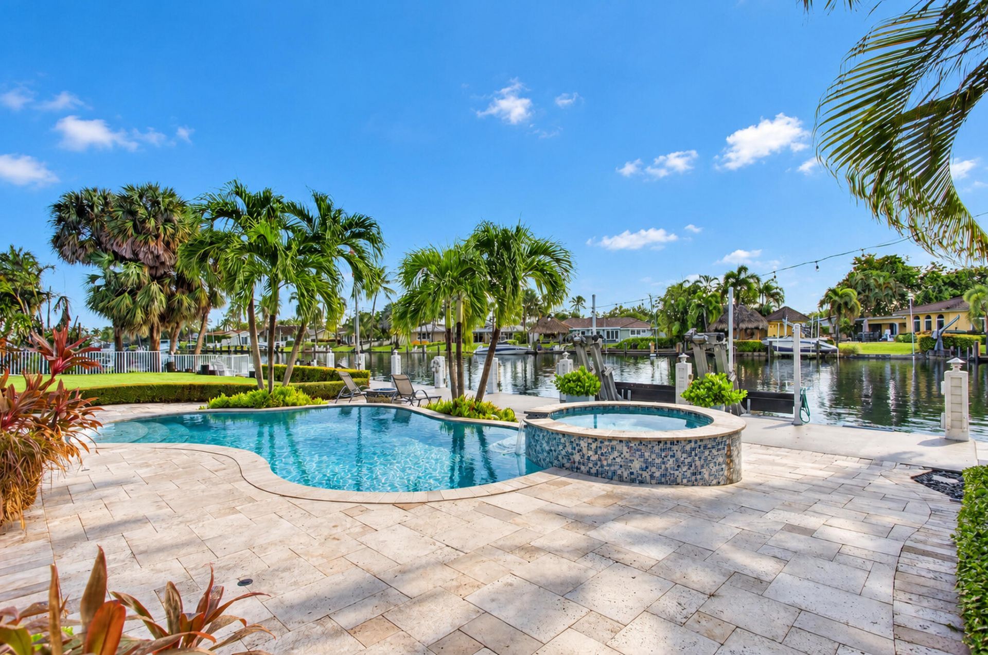 900 SE 6th Avenue, Pompano Beach, FL 33060 Photo