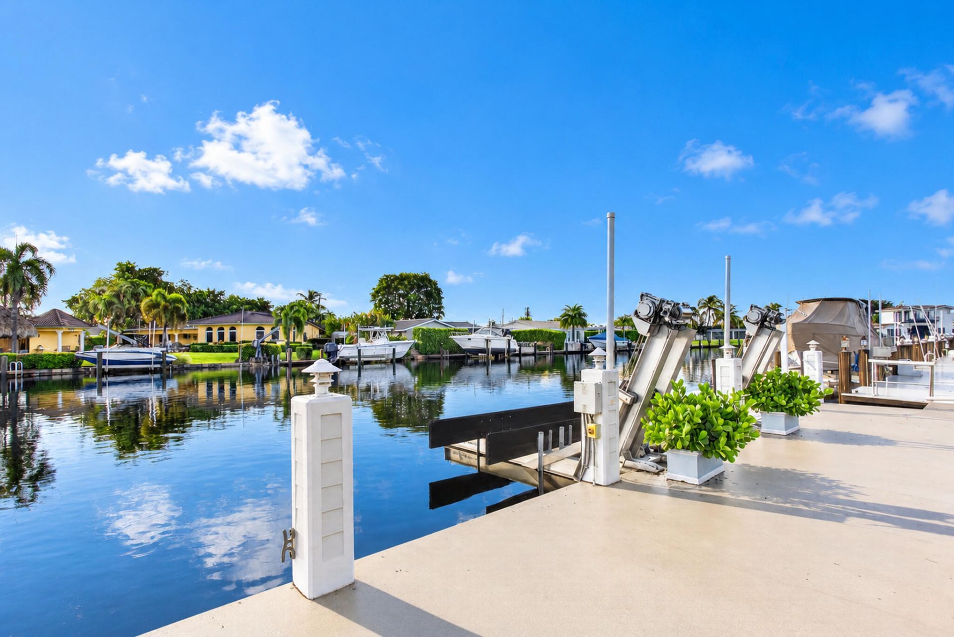 900 SE 6th Avenue, Pompano Beach, FL 33060 Photo