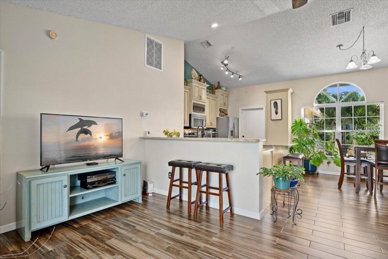 13016 Meadowbreeze Drive, Wellington, FL 33414 Photo