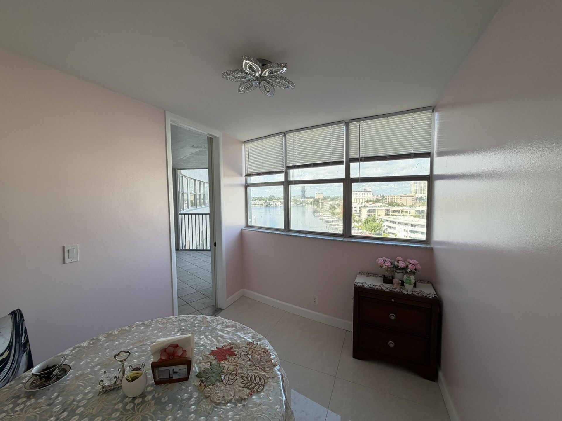100 Golden Isles Drive, Unit 810, Hallandale Beach, FL 33009 Photo