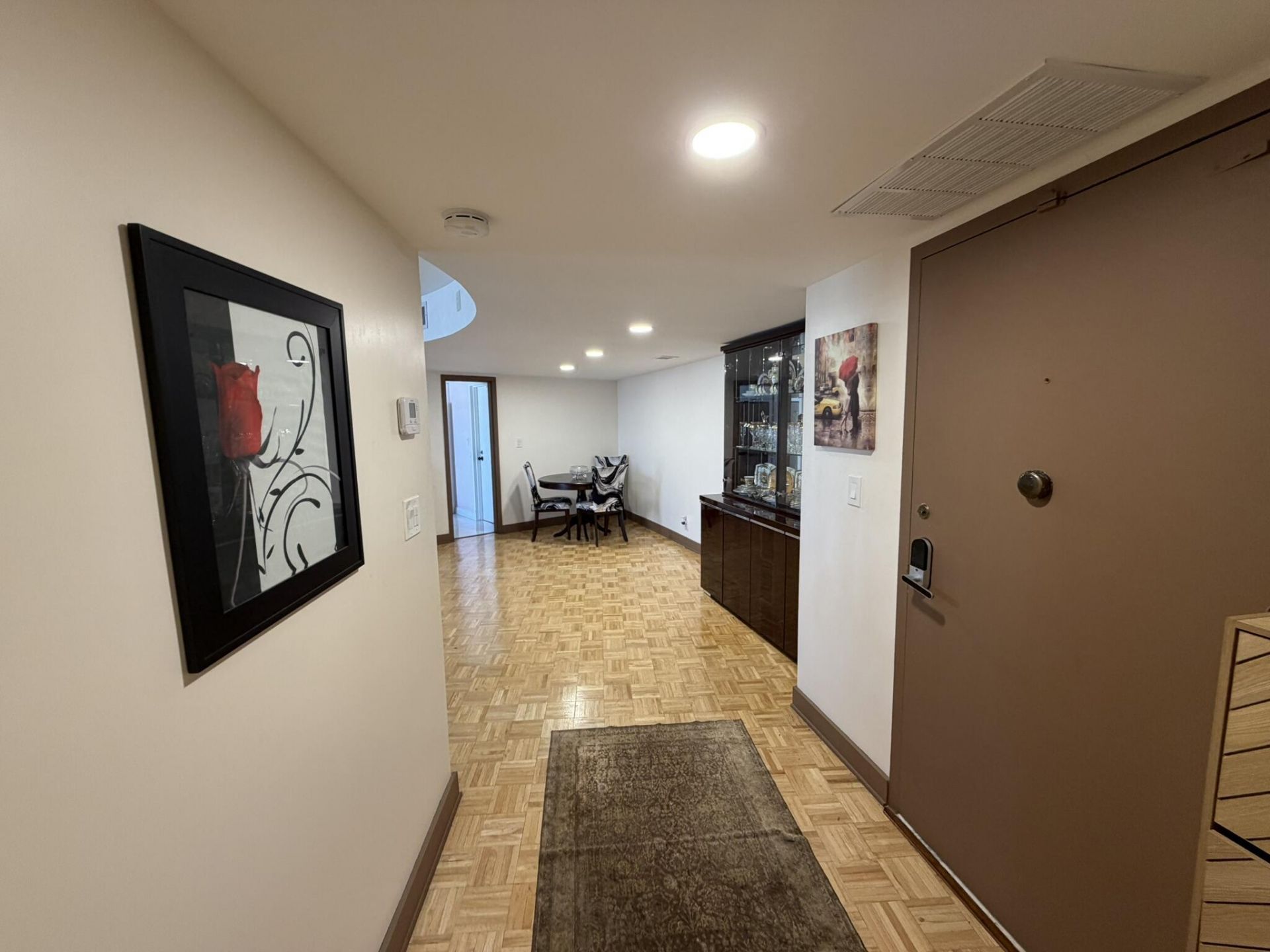 100 Golden Isles Drive, Unit 810, Hallandale Beach, FL 33009 Photo