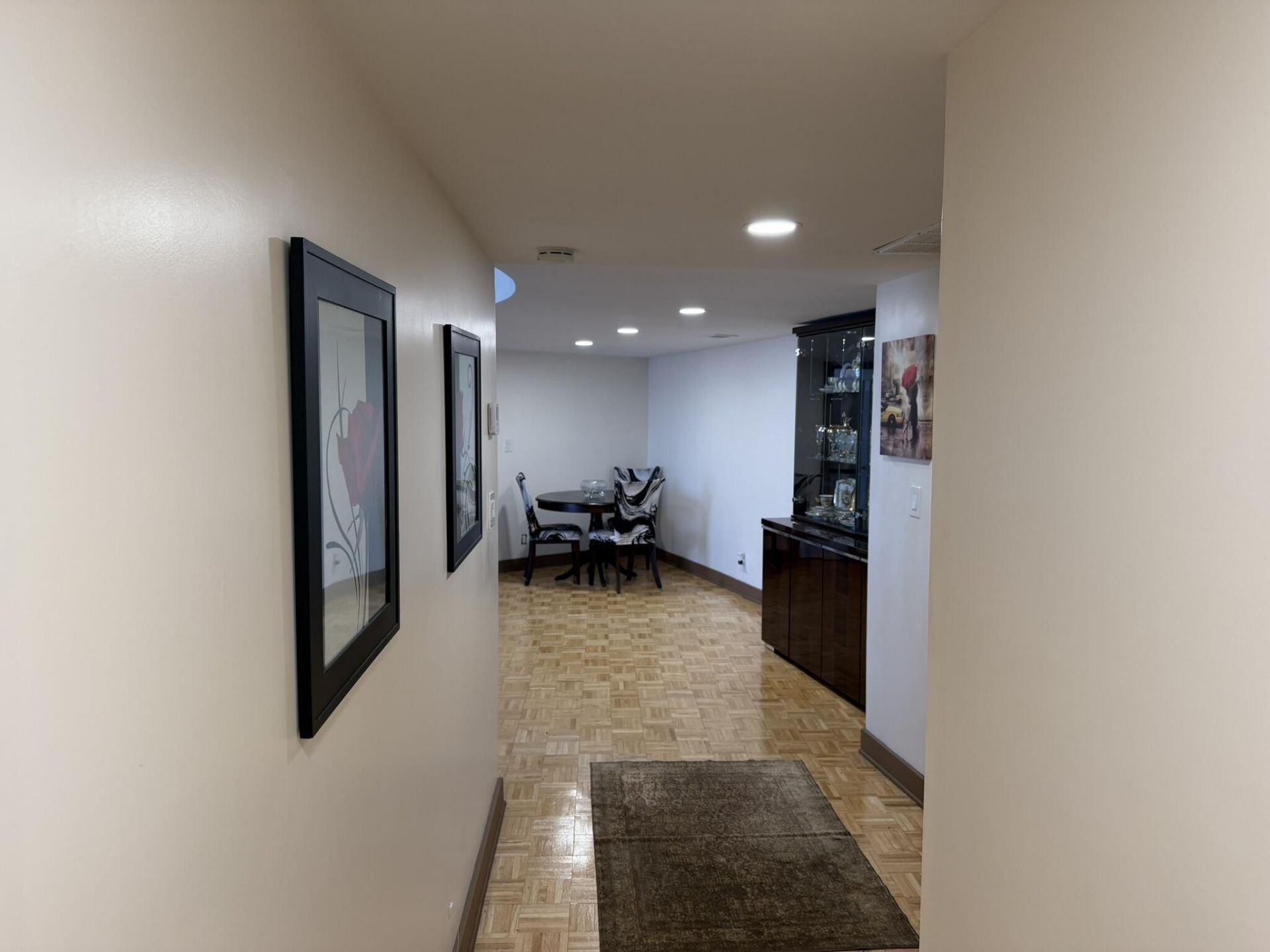 100 Golden Isles Drive, Unit 810, Hallandale Beach, FL 33009 Photo