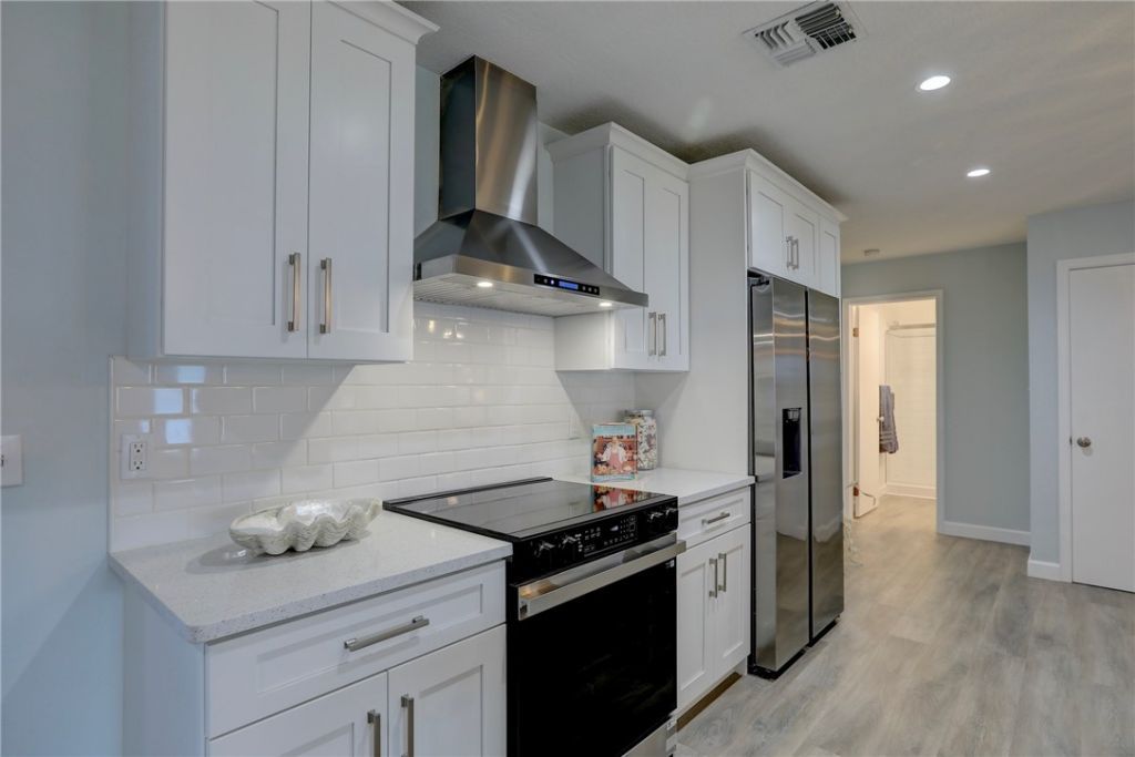 1090 George Street, Sebastian, FL 32958 Photo
