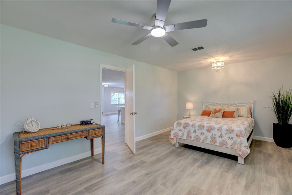 1090 George Street, Sebastian, FL 32958 Photo