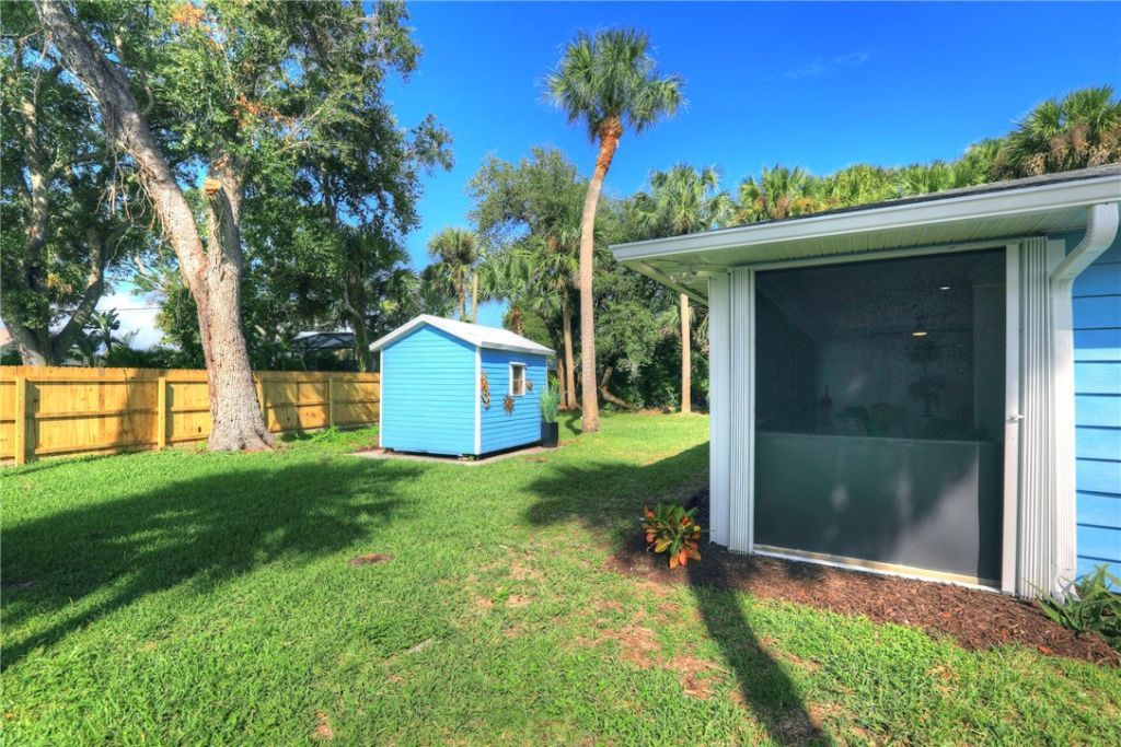 1090 George Street, Sebastian, FL 32958 Photo