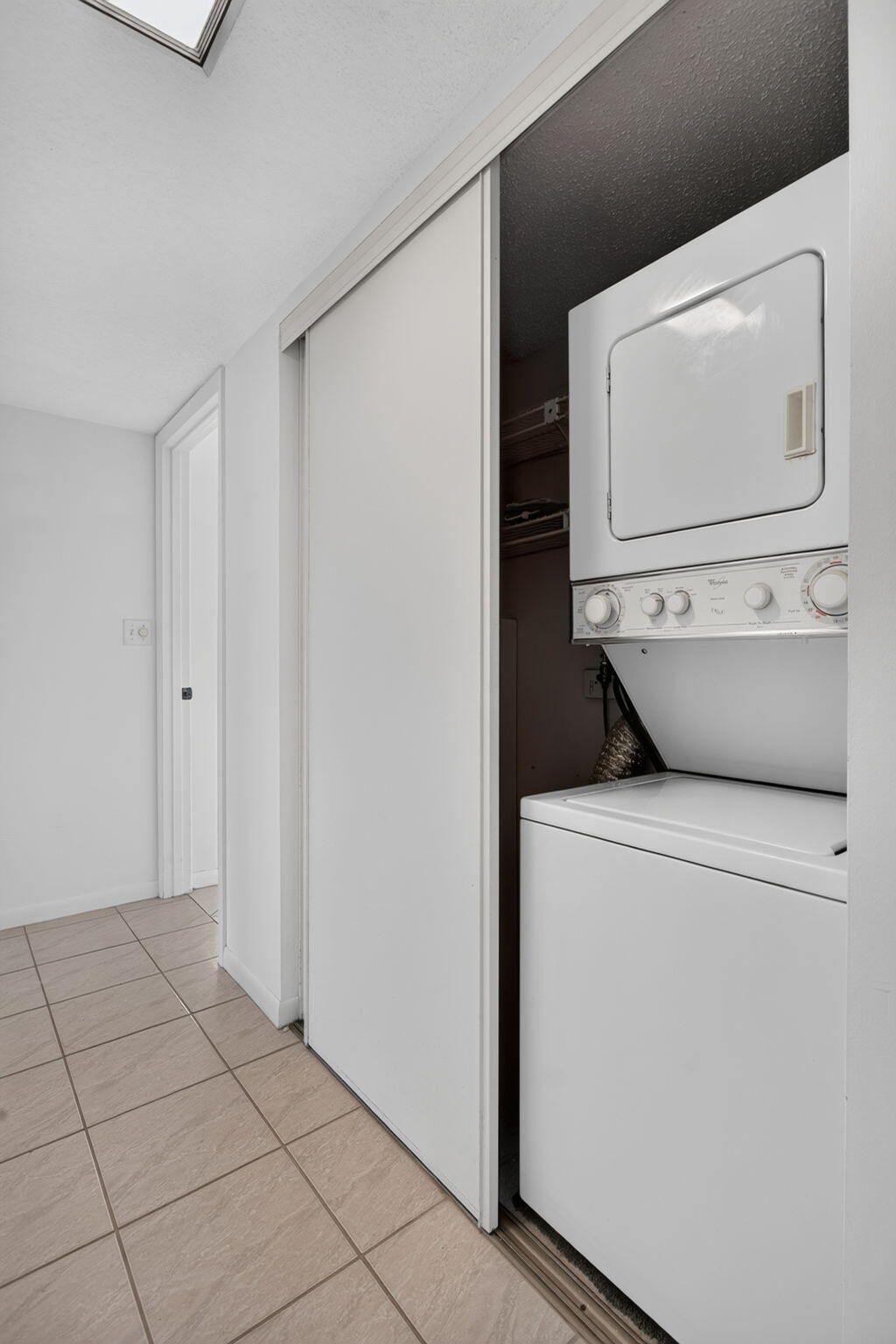 2309 S Cypress Bend Drive, Unit 611D, Pompano Beach, FL 33069 Photo