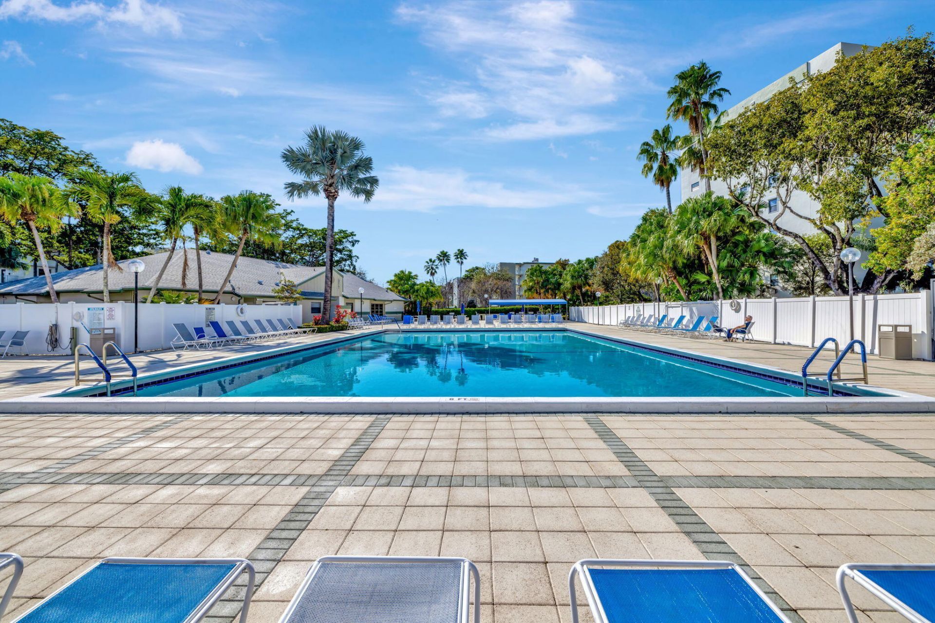 2309 S Cypress Bend Drive, Unit 611D, Pompano Beach, FL 33069 Photo