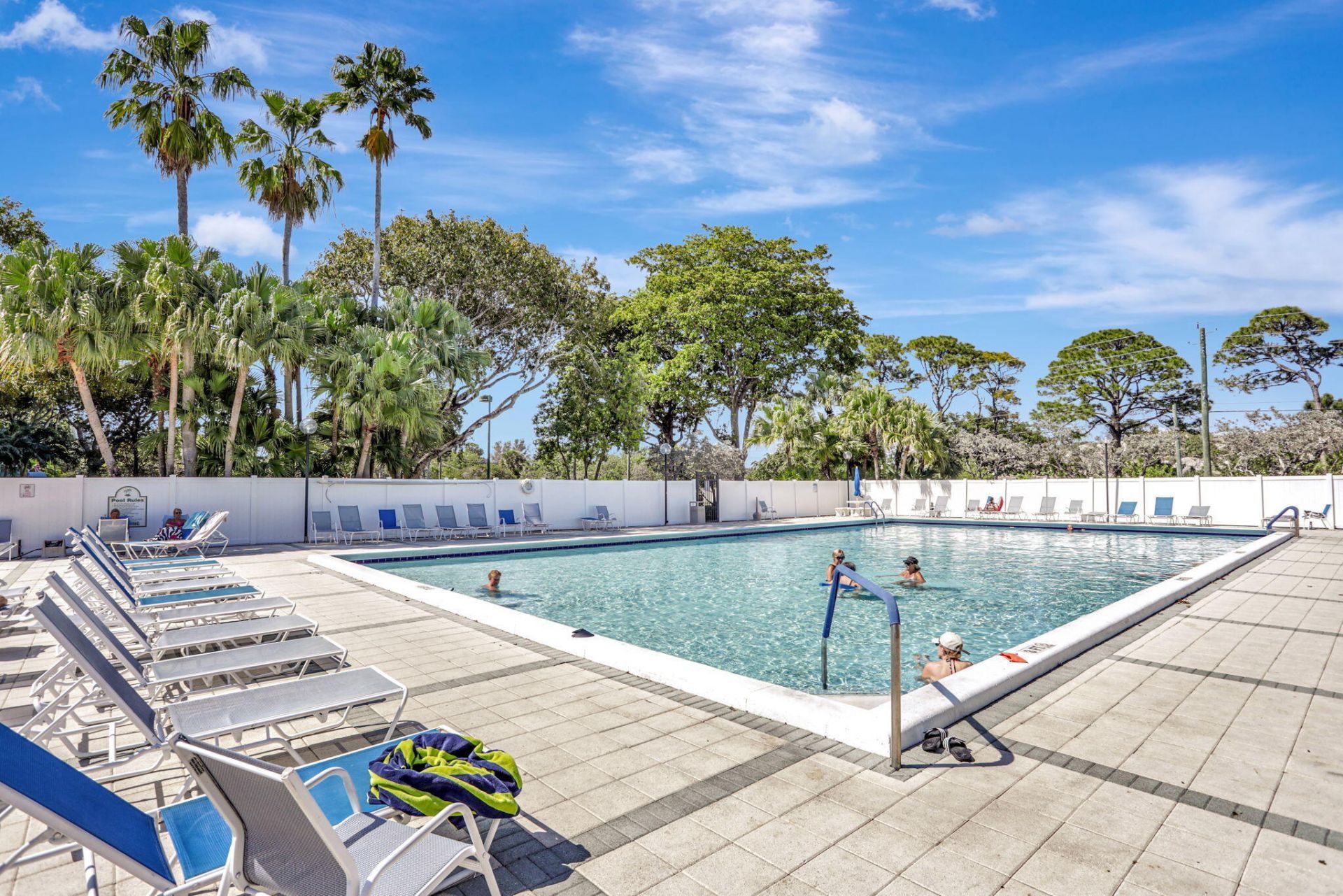 2309 S Cypress Bend Drive, Unit 611D, Pompano Beach, FL 33069 Photo