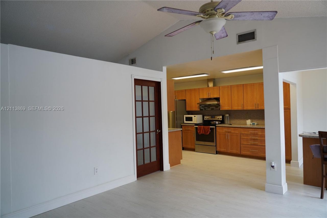 10224 SW 139th Pl , Miami, FL 33186 Photo