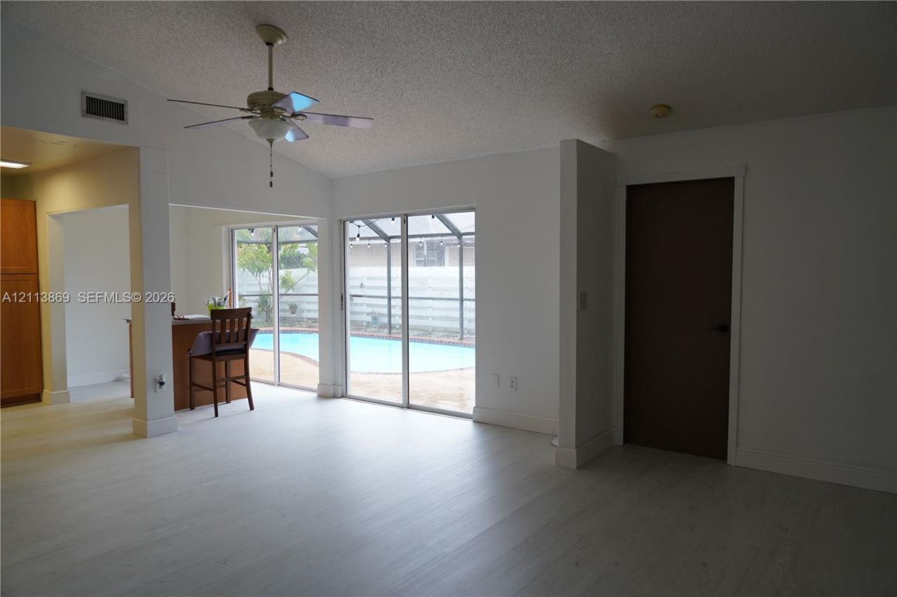 10224 SW 139th Pl , Miami, FL 33186 Photo