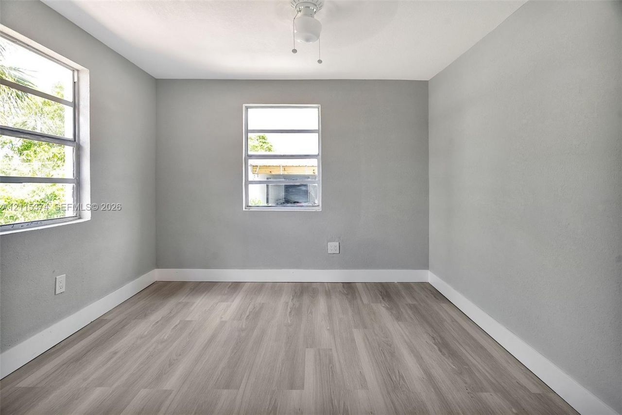 1444 W 28th St , Unit -, Riviera Beach, FL 33404 Photo
