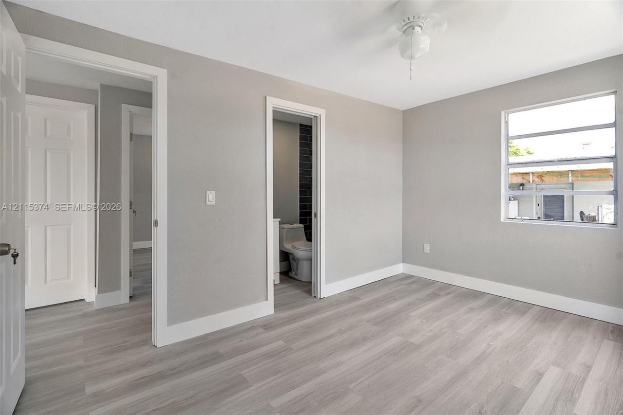 1444 W 28th St , Unit -, Riviera Beach, FL 33404 Photo