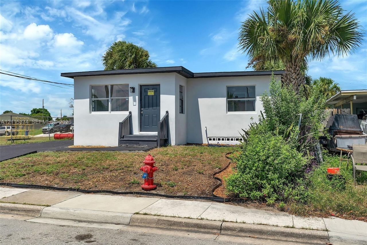 1444 W 28th St , Unit -, Riviera Beach, FL 33404 Photo