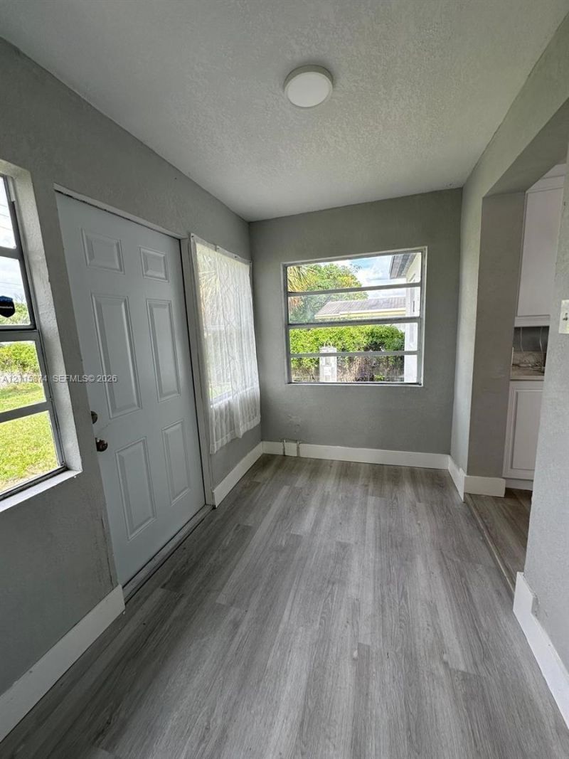 1444 W 28th St , Unit -, Riviera Beach, FL 33404 Photo