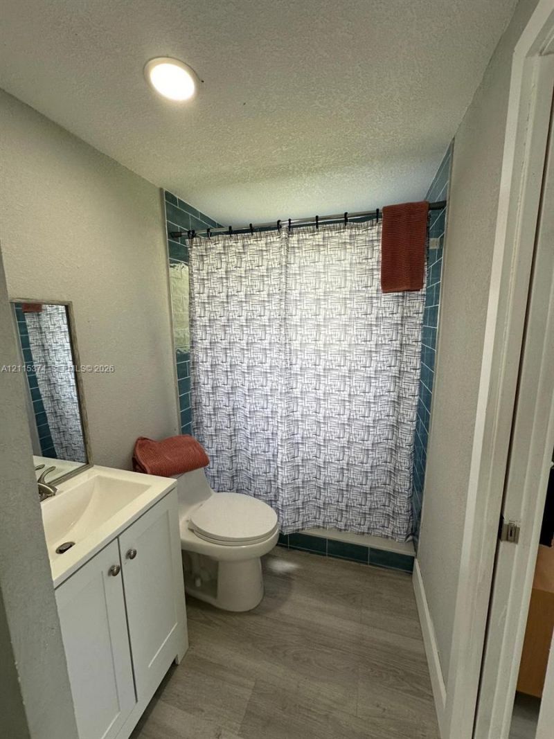 1444 W 28th St , Unit -, Riviera Beach, FL 33404 Photo