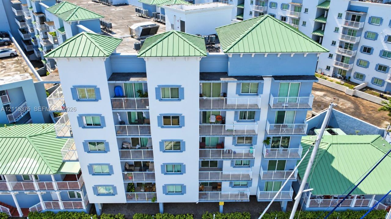 2415 NW 16th St Rd , Unit 416, Miami, FL 33125 Photo