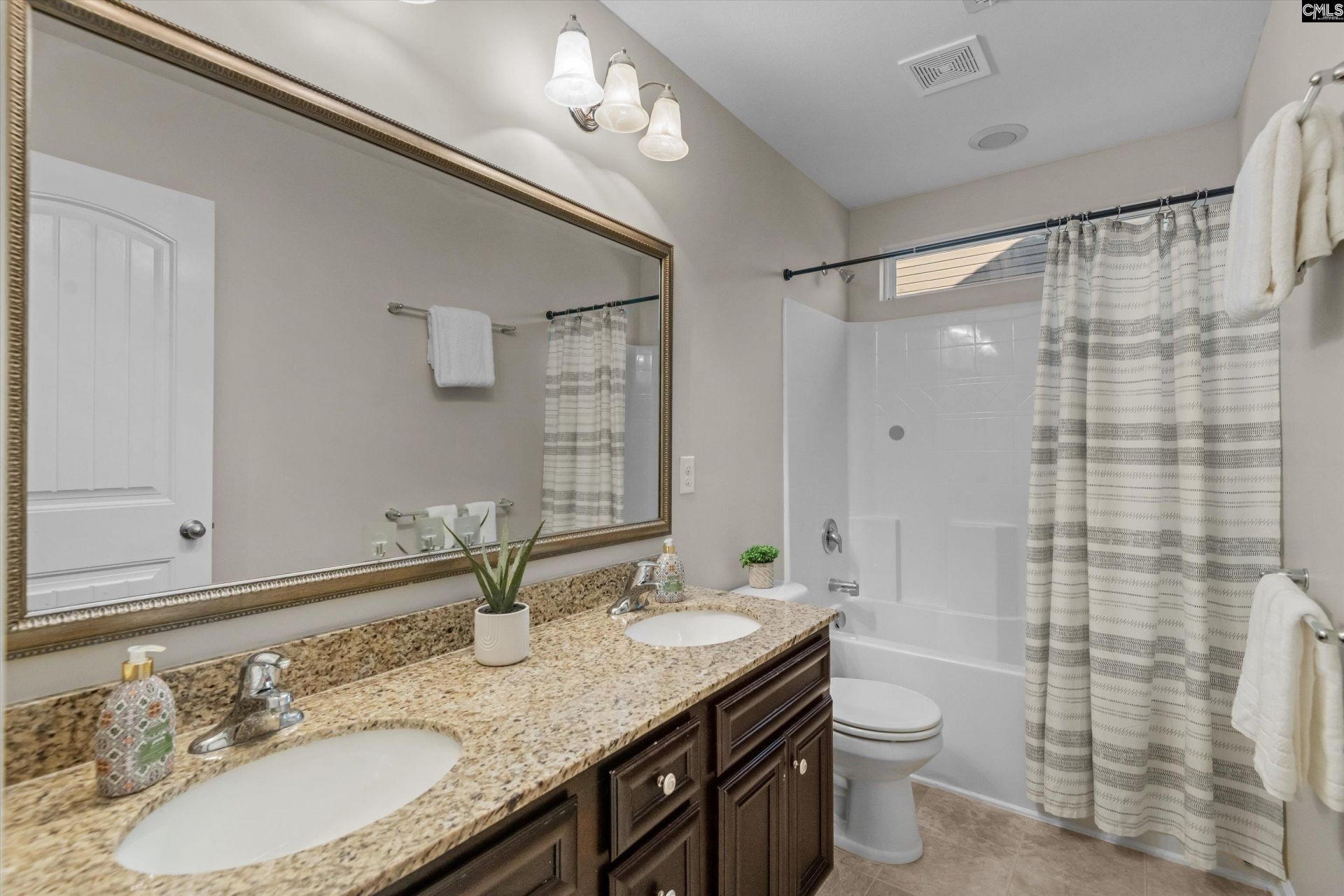 438 Easy Goer Court Photo 31