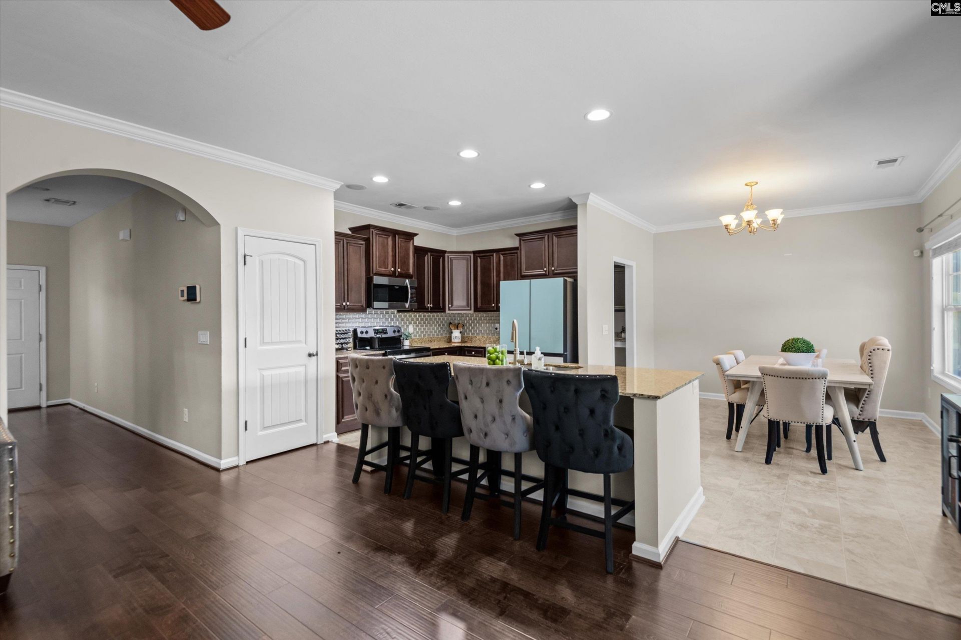 438 Easy Goer Court Photo 4