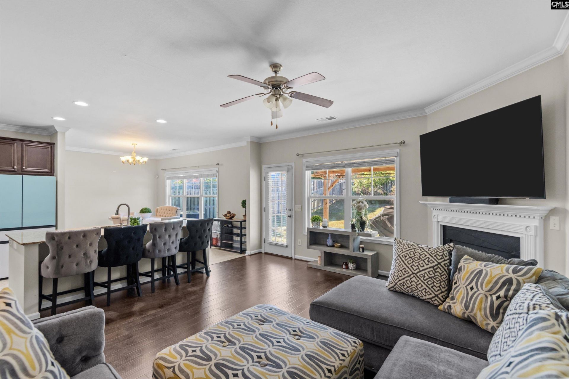 438 Easy Goer Court Photo 7