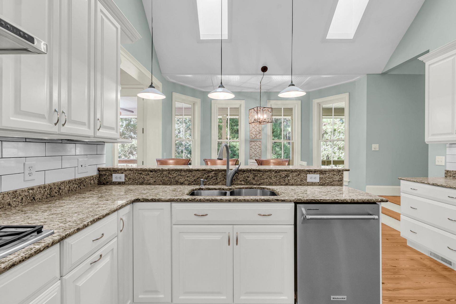 1412 Walking Trail Court Photo 20