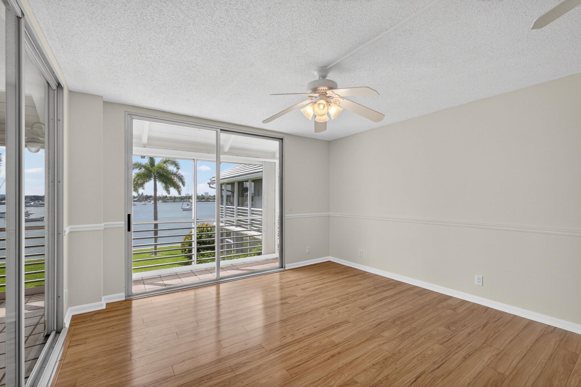 1071 Sugar Sands Boulevard, Unit 8, Singer Island, FL 33404 Photo