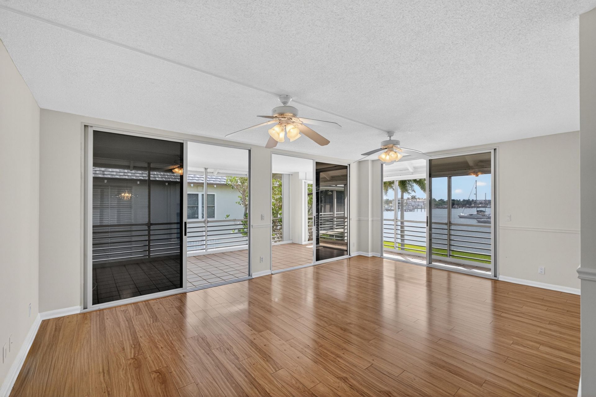 1071 Sugar Sands Boulevard, Unit 8, Singer Island, FL 33404 Photo