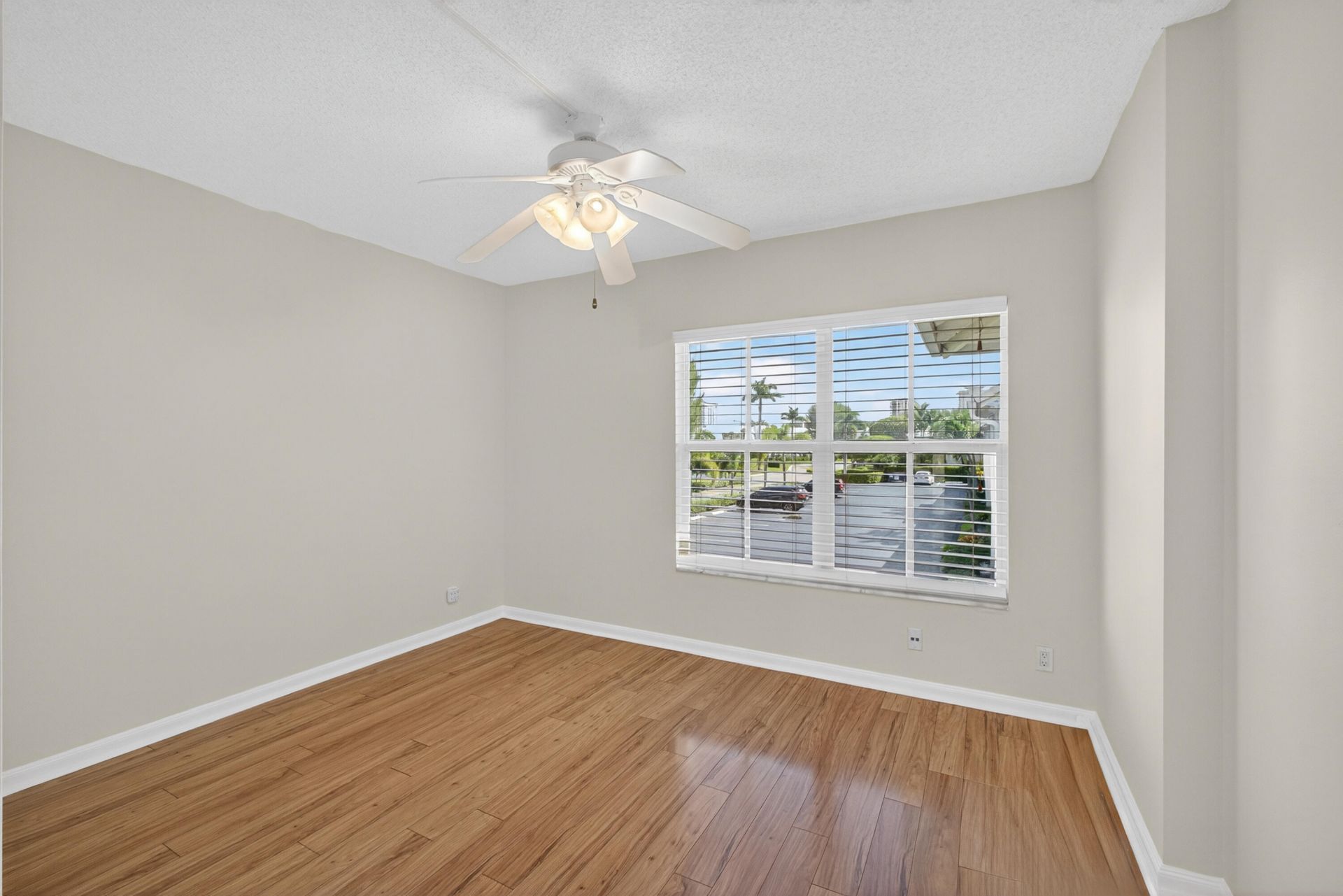1071 Sugar Sands Boulevard, Unit 8, Singer Island, FL 33404 Photo