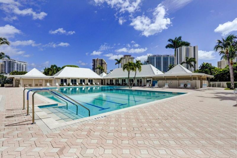 1071 Sugar Sands Boulevard, Unit 8, Singer Island, FL 33404 Photo